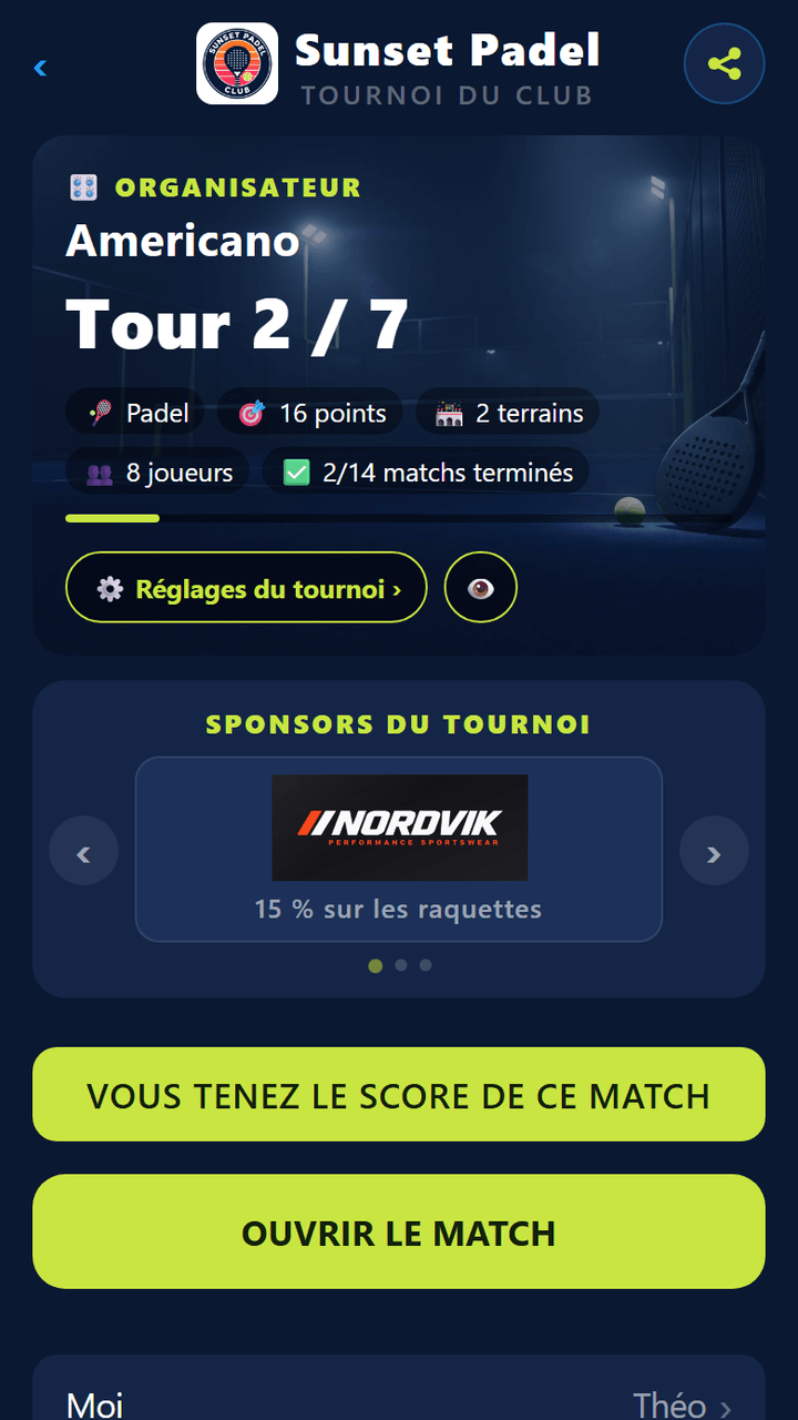 Écran organisateur : tour 2 sur 7, deux terrains, scores en direct et classement